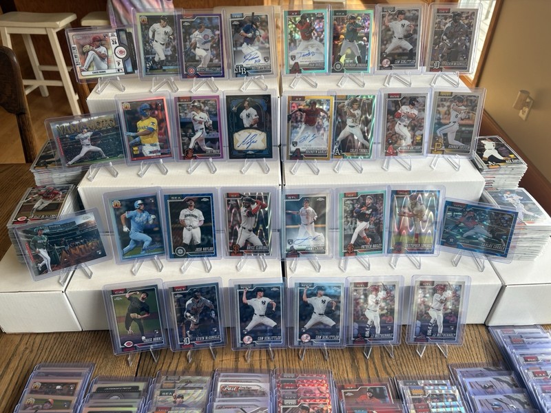 HUGE LOT 650+ 2026 TOPPS CHROME Auto / #’ed / Rookies / REFRACTORS  & MORE