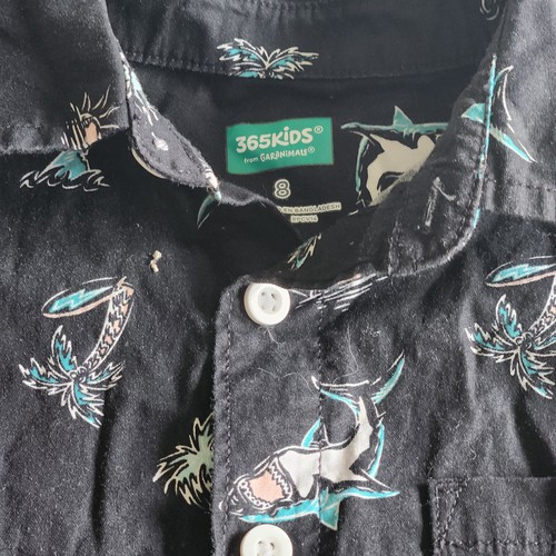 365 Kids Boy's Size 8 Short Sleeve Woven Print Shirt Sharks Palm Trees Black - Picture 3 of 14