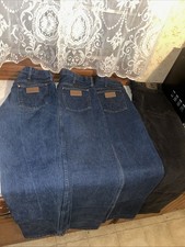Four Pairs Of Vintage Wrangler Pants Women  s