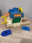 Vintage 1987 Fisher Price Little People Floating Marina #2582 - Marina Only