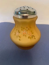 Vintage L.G. Wright Glass Sugar Shaker