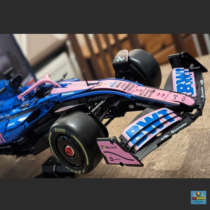 NEW CaDA C64012 BWT ALpine F1 A525 1:8 Technic Race Car 2173 PCS