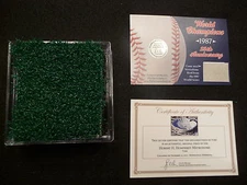 GAME USED TURF!  Kirby Puckett, Frank Viola, Kent Hrbek, Dan Gladden, Gaetti