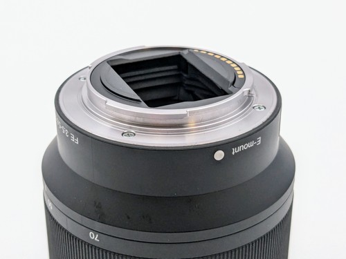 SONY FE 3.5-5.6 28-70MM OSS Camera Lens - Picture 9 of 9