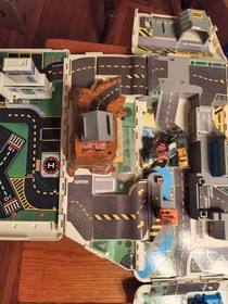 Micro Machines Super Van City Fold Out RV Camper Playset 1991 Galoob/Misc Cars