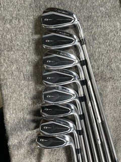 TaylorMade Qi Iron Set 8 Club 5 PW GW SW Speeder NX 50 R Graphite Mens RH Silver