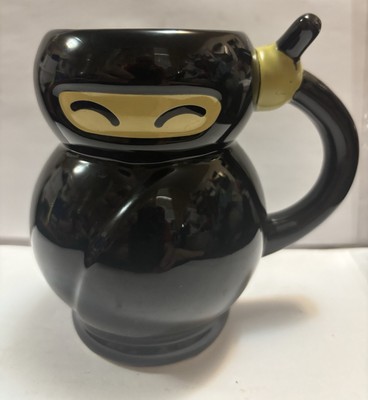 ''TRUST ME I'M A NINJA'' Coffee Mug Big Mouth Inc. 4 1/2 Inches HTF Fast Shipping