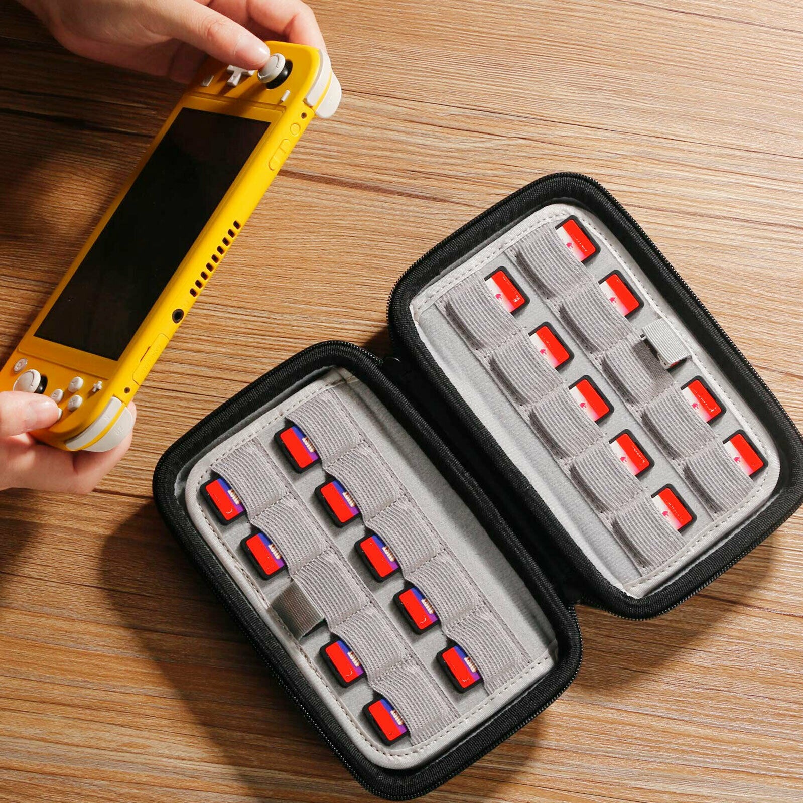 19*11cm 80 Game Card Holder Storage Case for Nintendo Switch SD Cards Cartridge