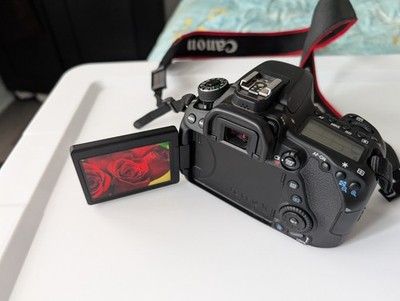 Canon EOS 80D DSLR + 18-135mm Lens   MINT Condition! . Only 437 shutter count