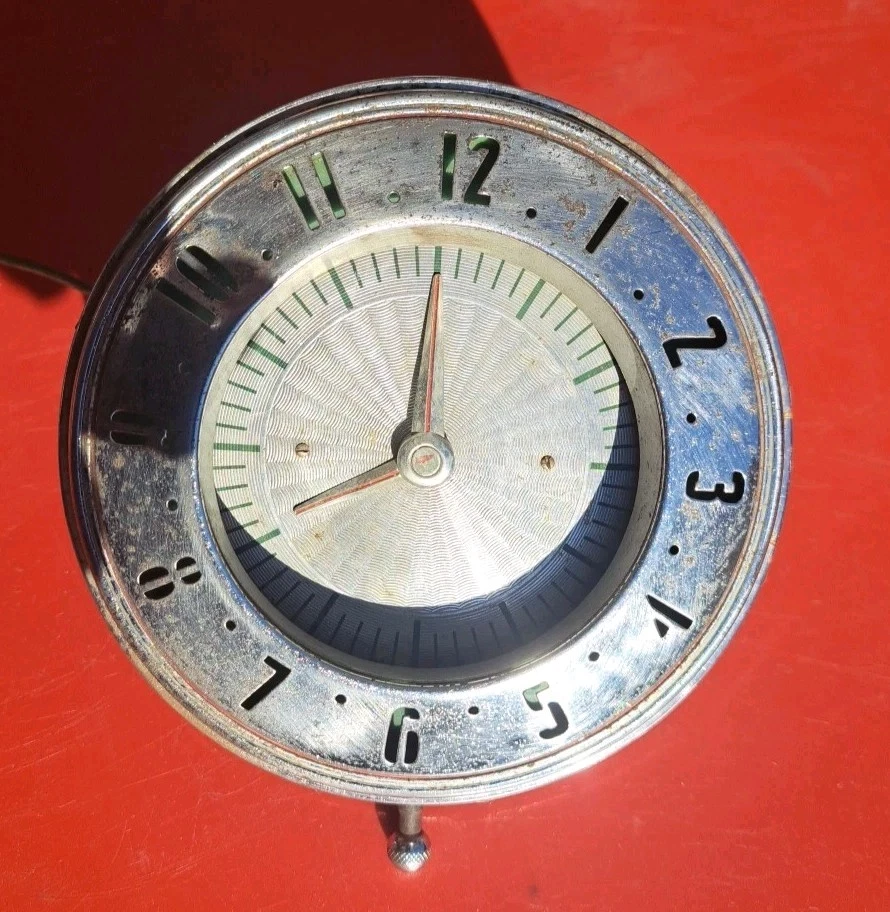 pontiac oldsmobile lasalle buick  clock 1940-1954 - Image 2 of 4