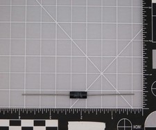 Lot of 95 VISHAY LVR-3 .05 OHM 1 3W Wirewound Resistors - Through Hole .05ohms