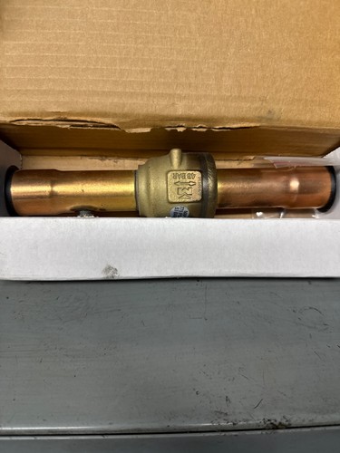 Mueller AQ17865 1-1/8" Brass Full Port Sweat Ball Valve