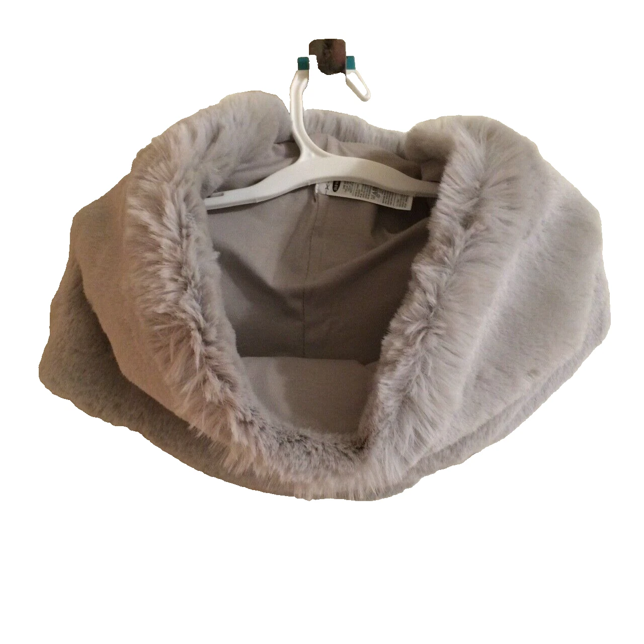 GAP Faux Fur Cozy Neck Warmer Infinity Scarf-Grey NWT NEW