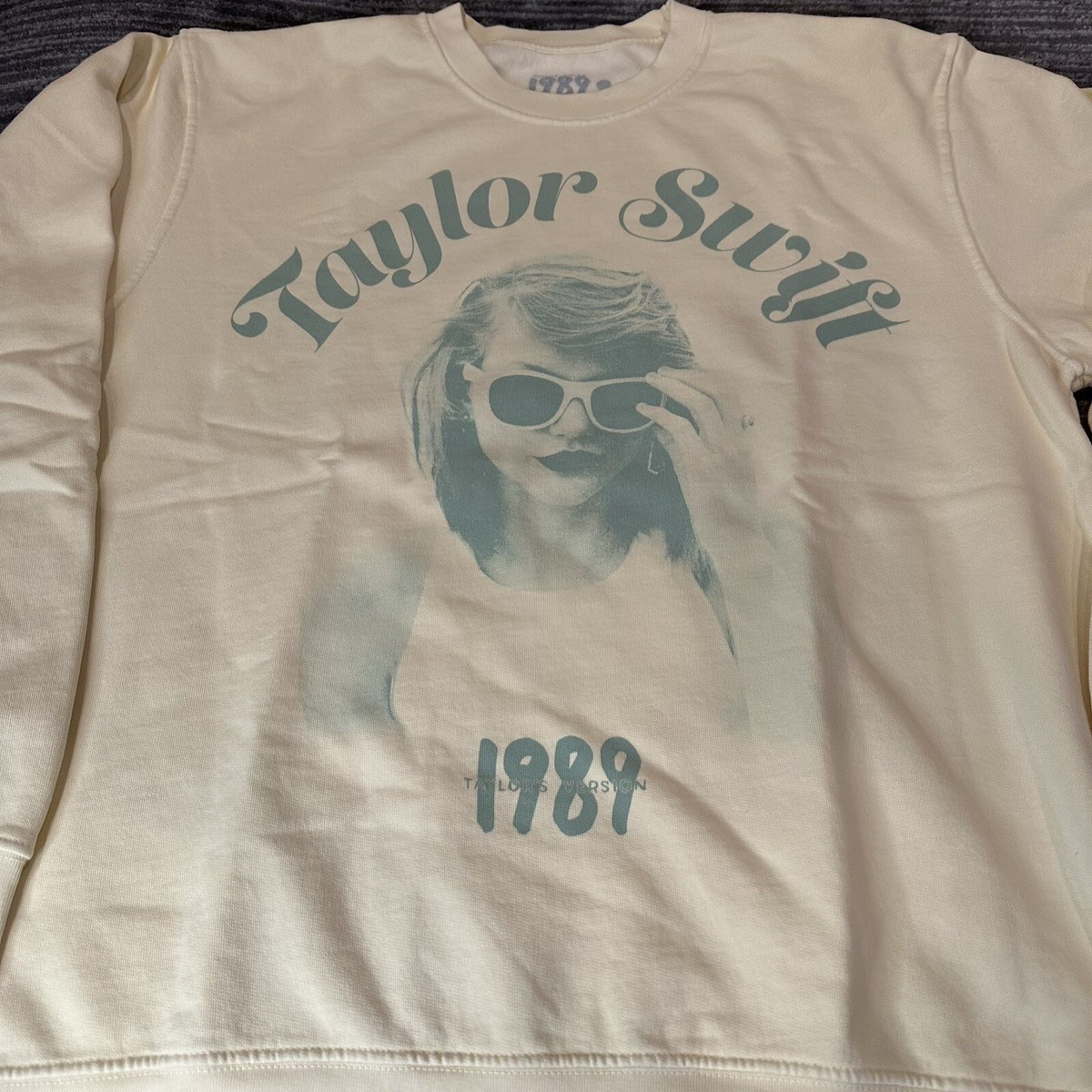 Taylor Swift トレーナー 1989 (Taylor's Version) Pink Crewneck – Taylor Swift