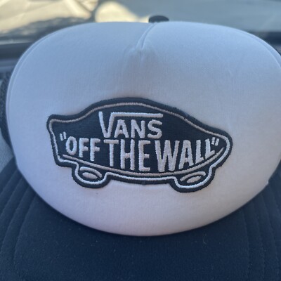 VANS Classic Patch Trucker Snapback Hat Cap Black & White Unisex