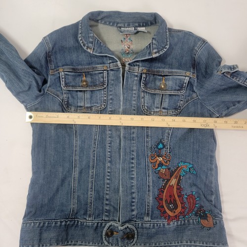 Chico's Women's Blue Denim Jean Jacket Paisley Embroidered Accent Sz 1 Small / 8 - Picture 6 of 8