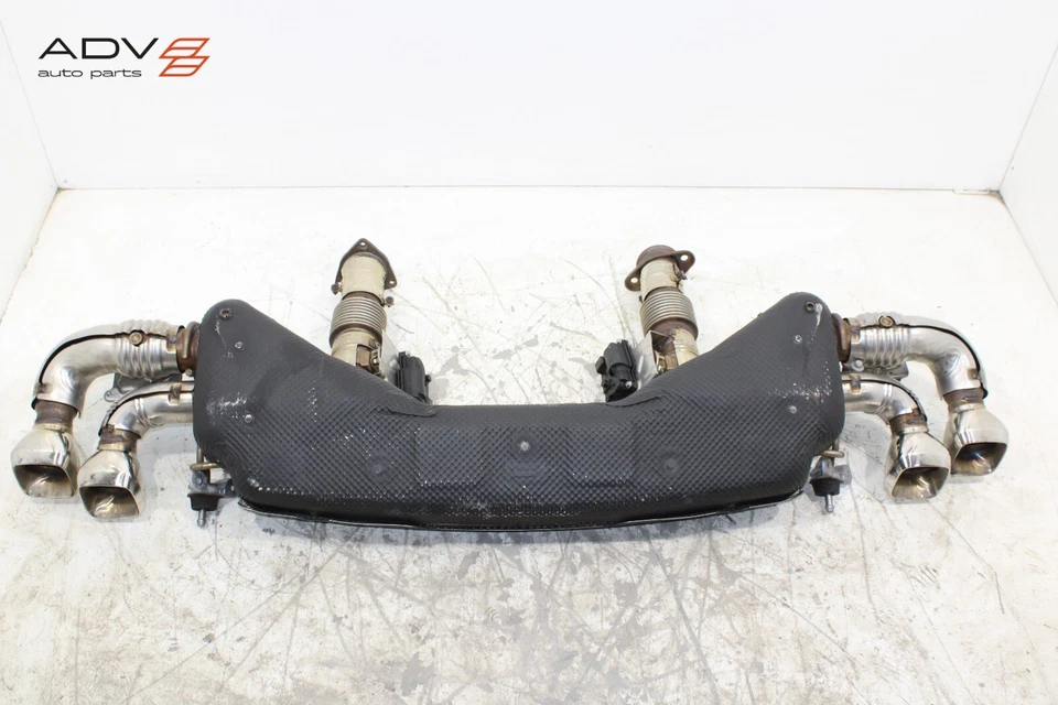 2021 CHEVROLET CORVETTE RWD 6.2L EXHAUST SYSTEM REAR MUFFLER OEM - Image 3 of 4