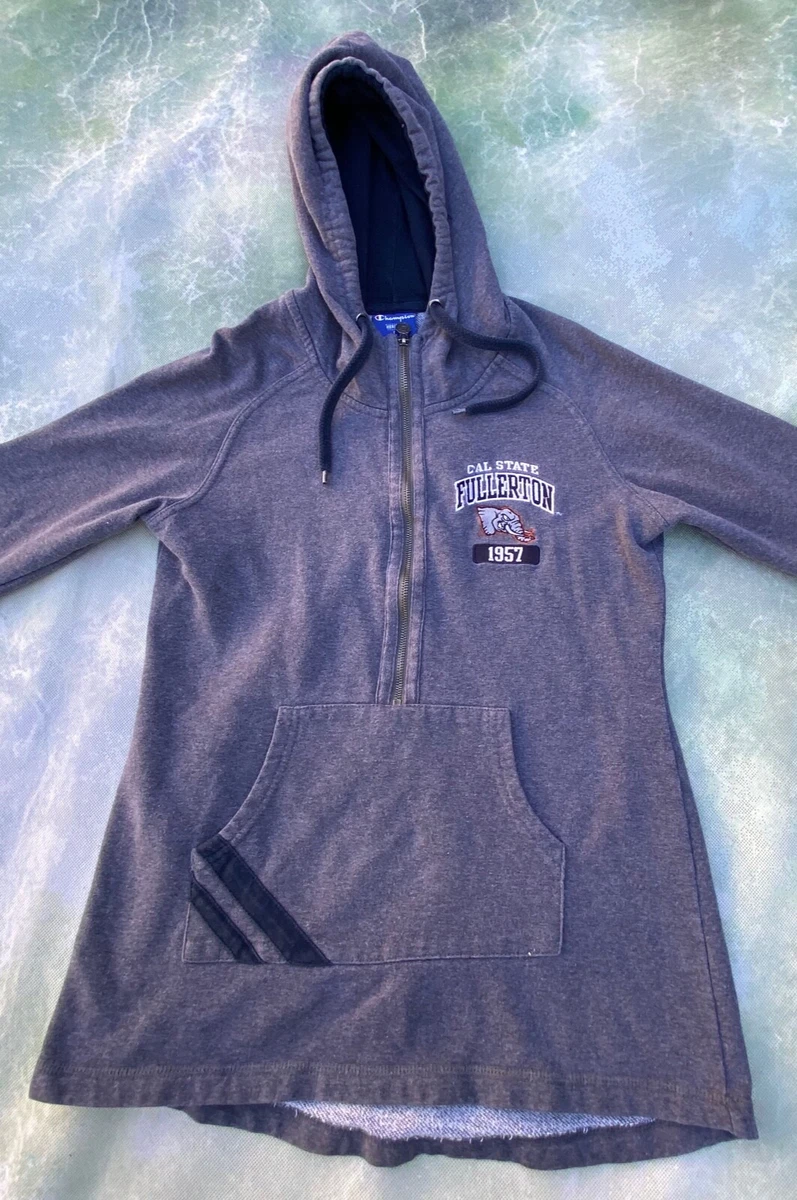 Vintage Champion Cal State Fullerton Titans Women s Pull Over
