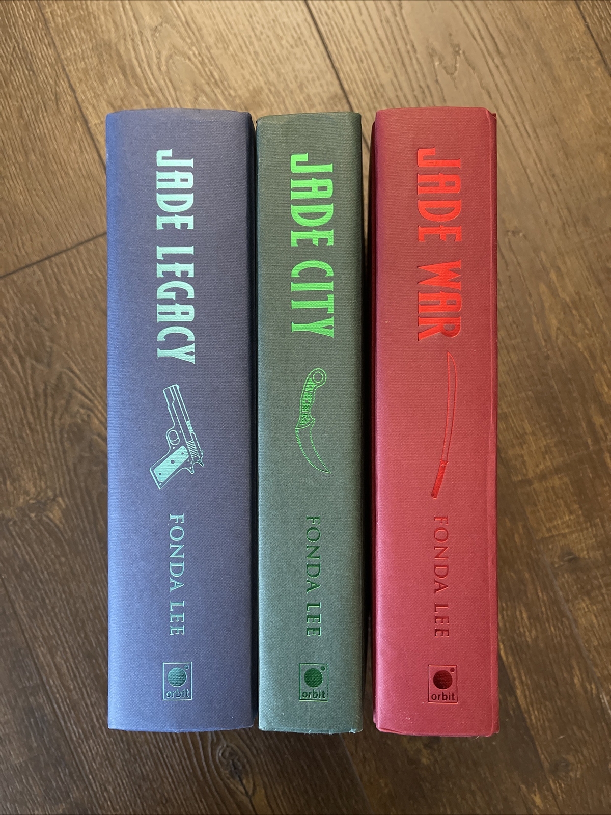 Illumicrate SIGNED Green Bone Saga by Fonda Lee Jade City, Jade War