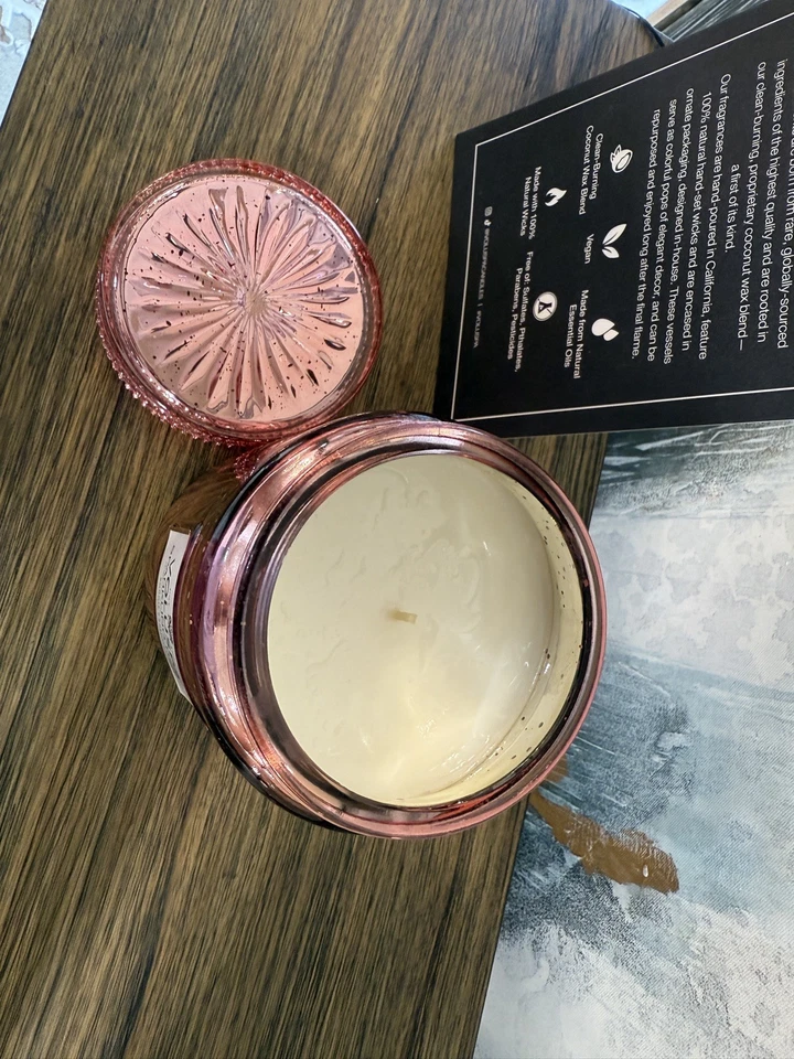 VELA DE VIDRIO VOLUSPA rosa brillante 18 oz ¡NUEVA! Tiempo de combustión de 100 horas Foto 3 de 3