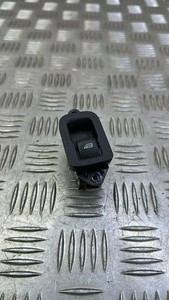 VOLVO S60 II Schalter für Fensterheber hinten links 31272013 2.40 31831381