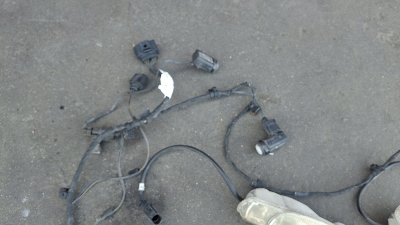 06-12 Bentley Continental Flying Spur REAR BUMPER WIRING HARNESS SENSORS LIGHTS