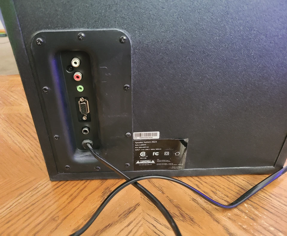 Logitech Z623 Home Speaker System 3 Stück 2.1 Kanal Schwarz 400 Watt TV Telefon PC - Bild 3 von 4