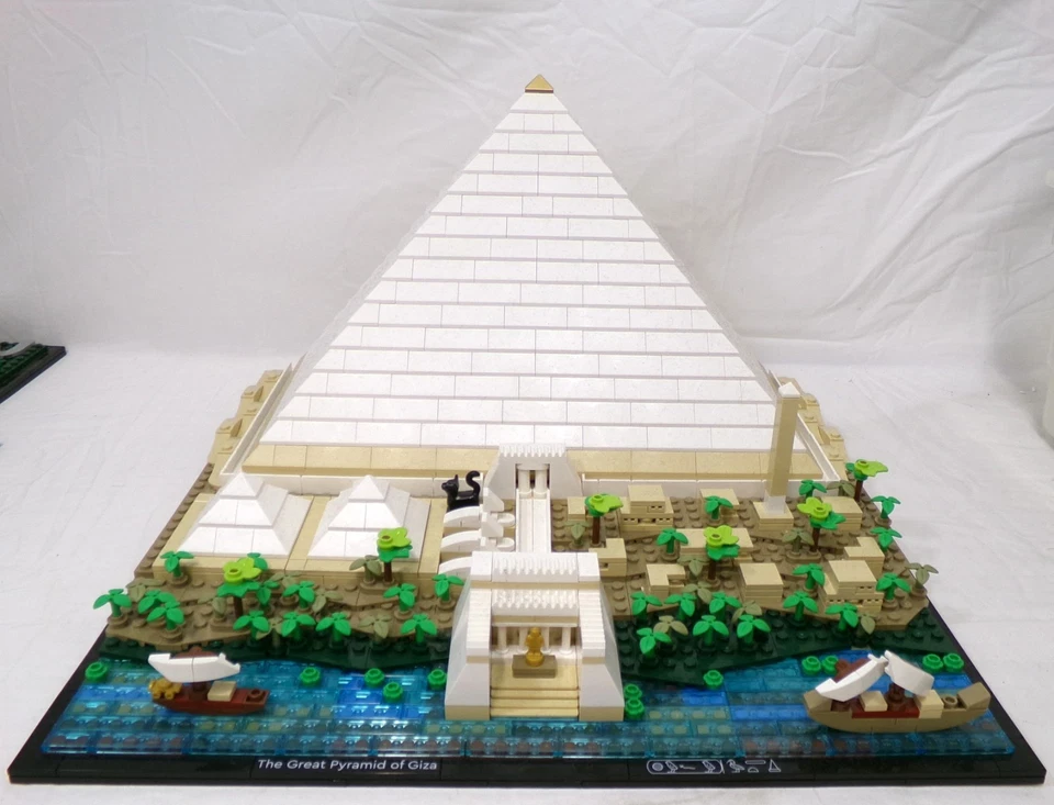 LEGO 2022 Architecture 21058 The Great Pyramid of Giza Set Built Incomplete - Image 2 of 4