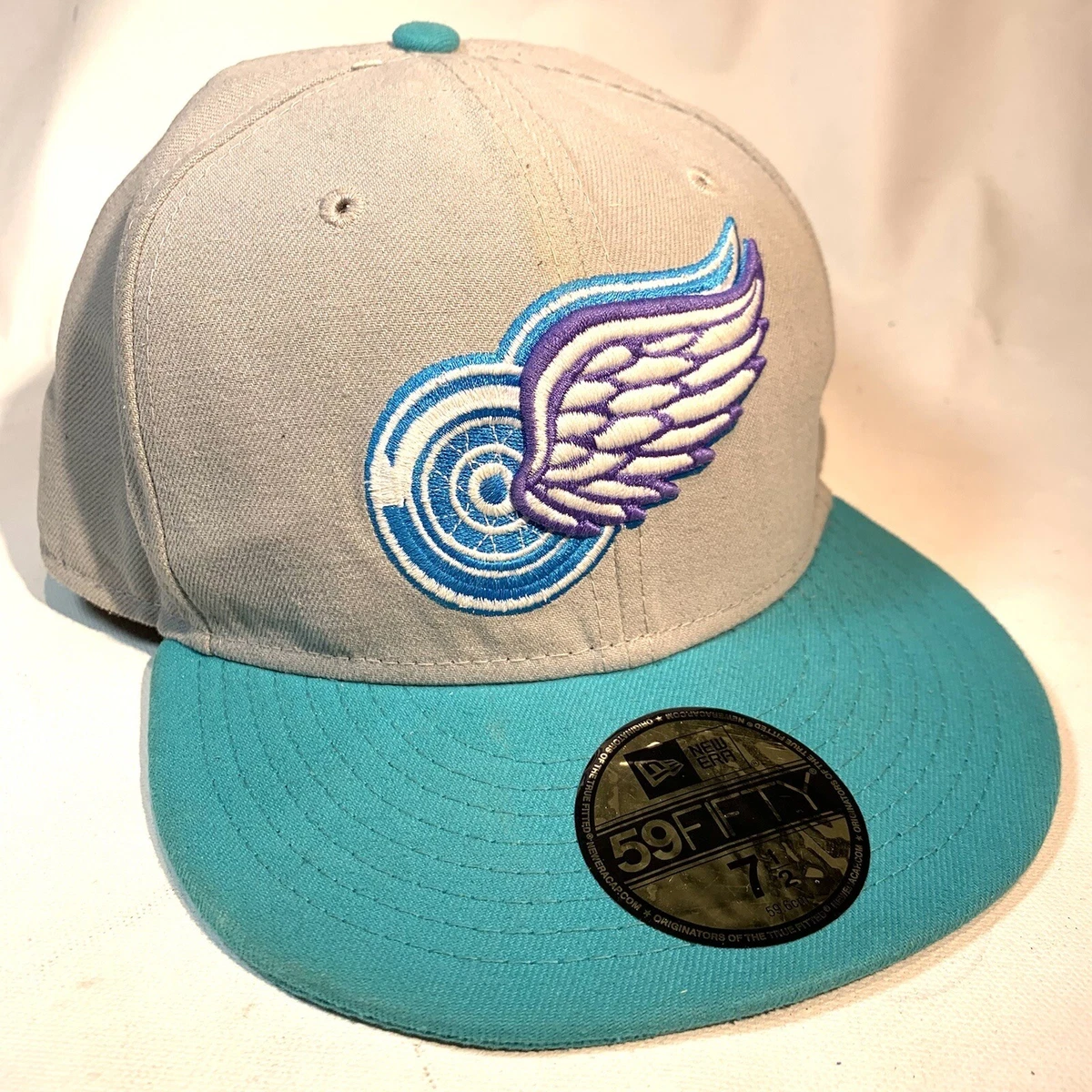 NHL Detroit Red Wings Fitted Ballcap New Era 59Fifty Size 7 1 2