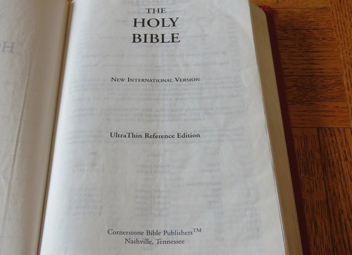 NIV Cornerstone ultradünne Referenz BIBEL 2002 ROT gebundenes Leder 1984 Text - Bild 3 von 10