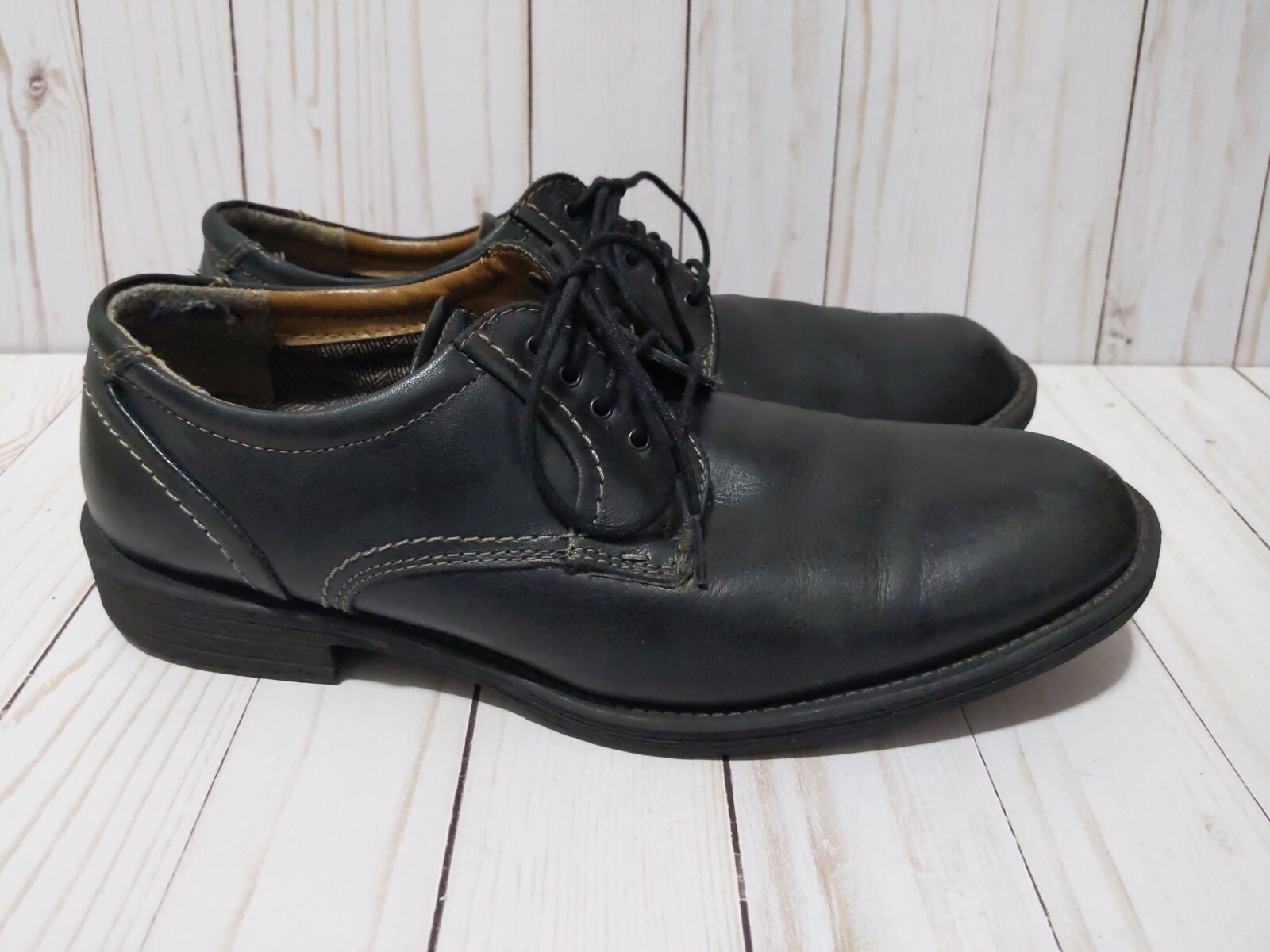 bass black dress shoes