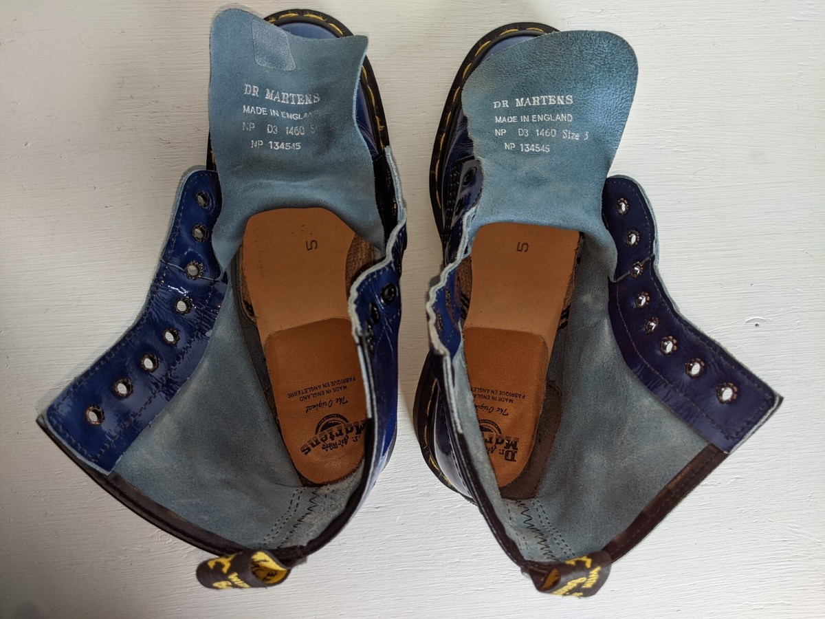 DR MARTENS BLUE SHINY LEATHER BOOTS SIZE 5UK MADE IN ENGLAND DR MARTENS BLUE SHINY LEATHER BOOTS SIZE 5UK MADE IN ENGLAND