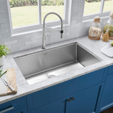 32x18 Undermount Stainless Steel Kitchen Sink Bundle - 16 Gauge, 5 Items