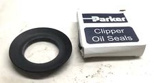NOS PARKER CLIPPER OIL SEAL 11815-SSW