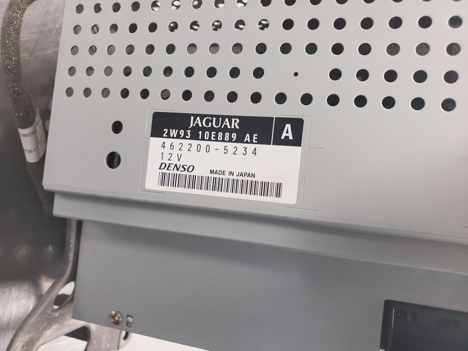 JAGUAR XJ8 Info/GPS/TV Screen display screen, dash, w/navigation