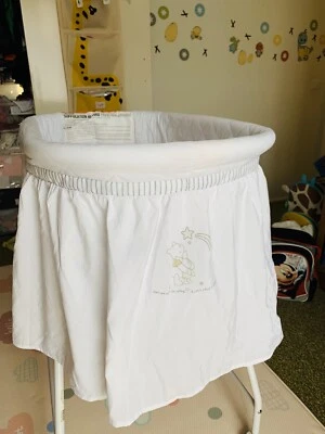 pooh bear bassinet