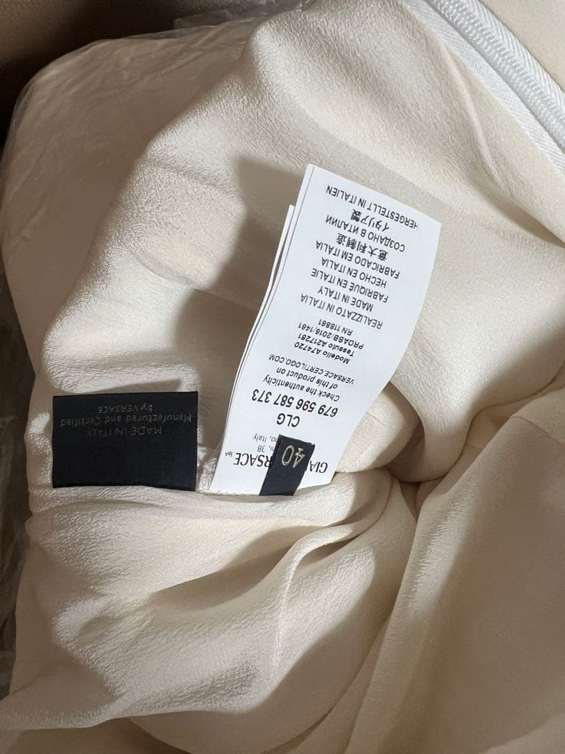 USED VERSACE DRESS, SIZE 40 GOOD thumbnail 6