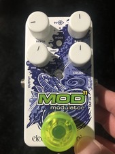 EHX Mod 11 Modulation Multi Effects Guitar Pe...