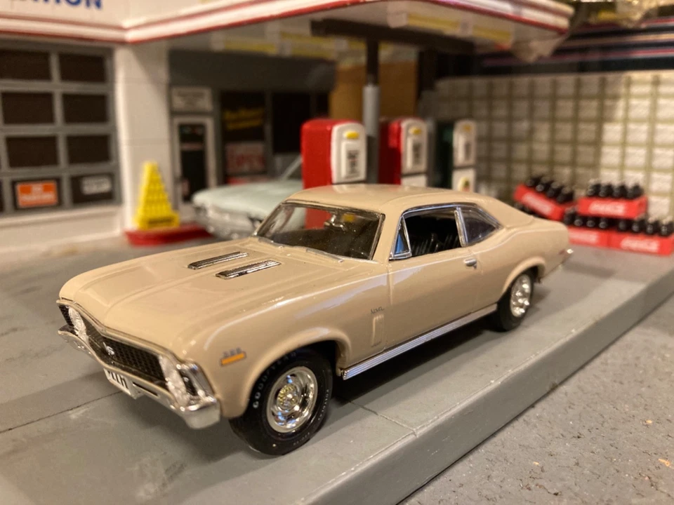 1970 雪佛兰 Nova SS 396,1/43 比例,美国肌肉系列,稀有棕褐色版本 — 第 2/4 张图片