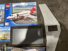 Lego City Airport (3182) 100% Complete with Instructions