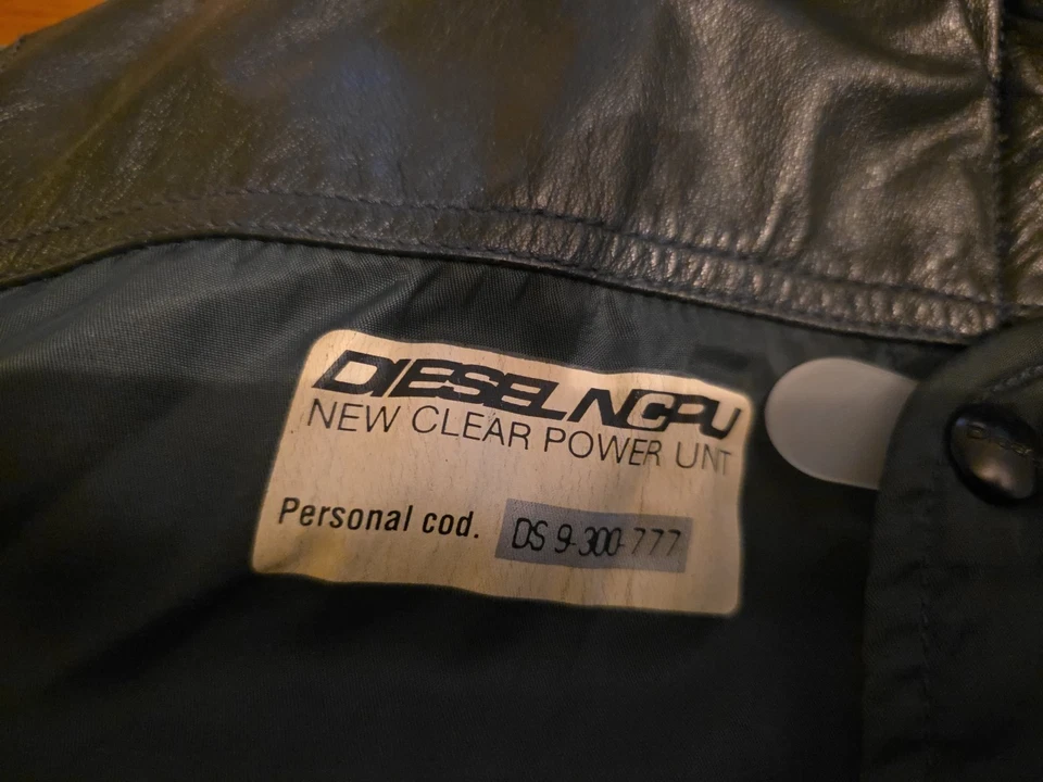 Diesel Duck Down Puffer Jacket Mens Size L Leather Trim Green Coat Warm Winter - Image 3 of 4