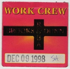 1998 Reba McEntire Brooks Dunn Concert Backstage Pass Working Crew San Jose CA