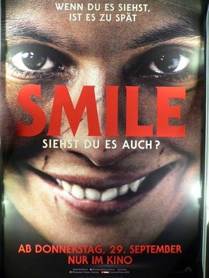 Smile - Siehst du es auch? - Sosie Bacon - Filmposter 120x80cm gerollt