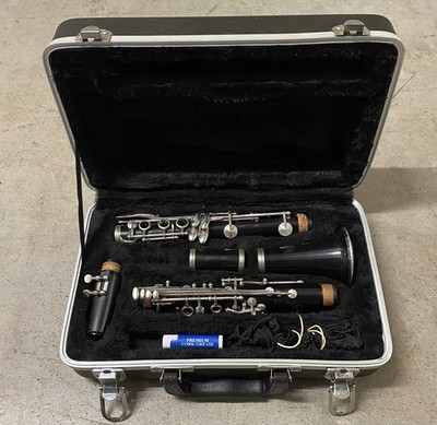 Vintage Claritone Clarinet Kenosha WI USA w/ Case Mouthpiece Cork Grease