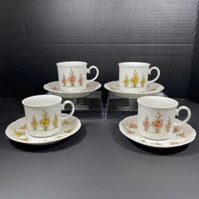 Mitterteich Bavaria Set of 4 Cups & Saucers Yellow & Orange Flowers Vintage