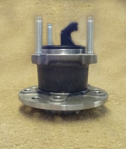 MaXpeedingrods Kit Mozzo Cuscinetto Ruota Anteriore Con Sensore ABS - 5 Fori Per Opel Astra H E Zafira B - 4