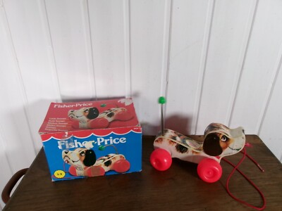 Jouet à tirer Snoopy Fisher Price vintage : chien en bois des