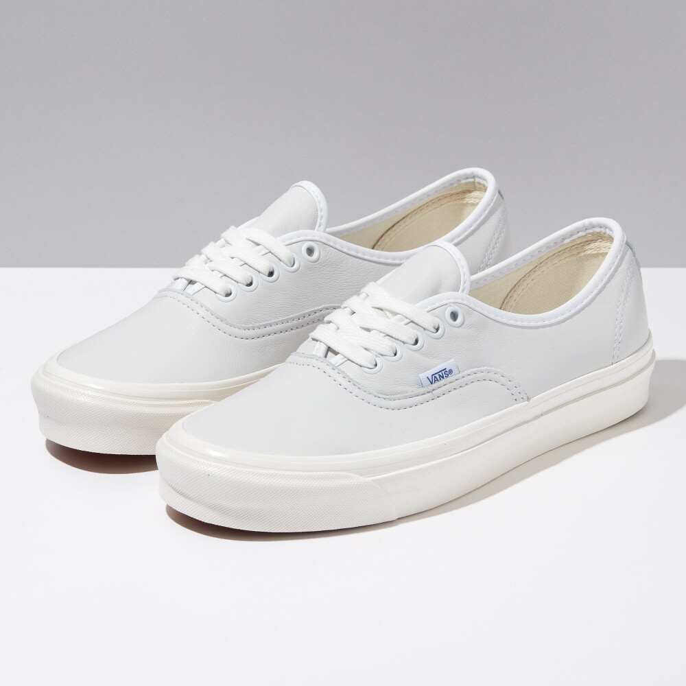 vans authentic 44 dx anaheim factory white