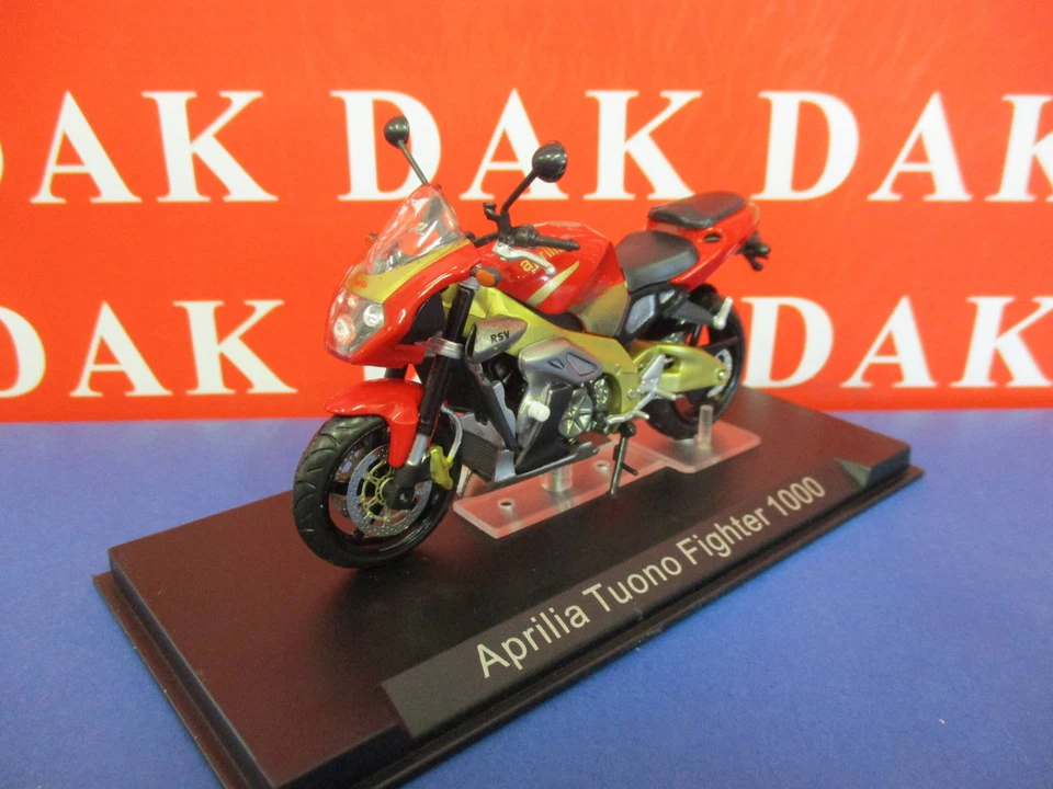 Die cast 1/24 Modellino Moto Aprilia Tuono Fighter 1000 - Immagine 2 di 4