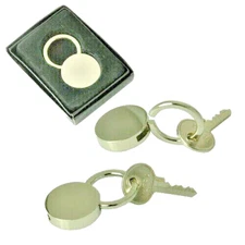 key ring chrome silver keychain boxed lock unisex collectible quality fine New